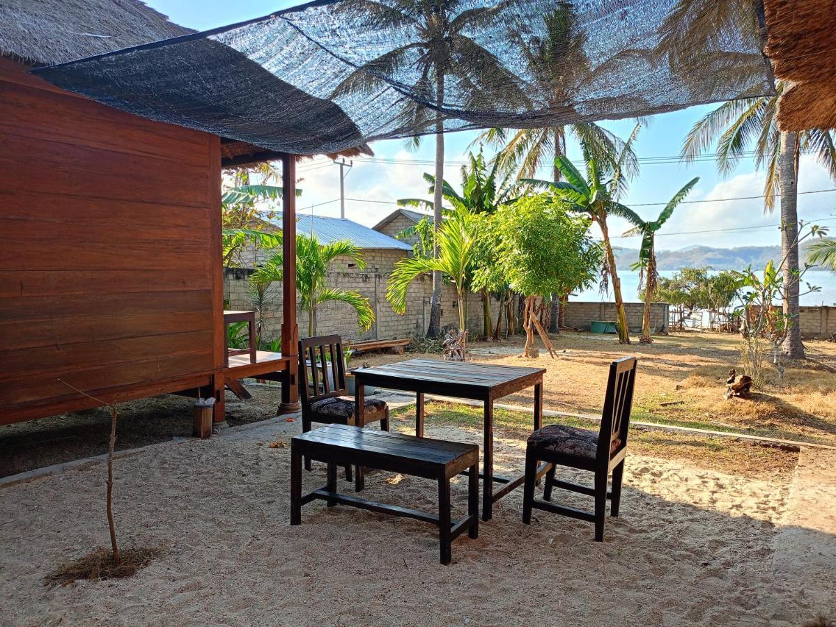 Yellow Coco Gili Gede Екстер'єр фото